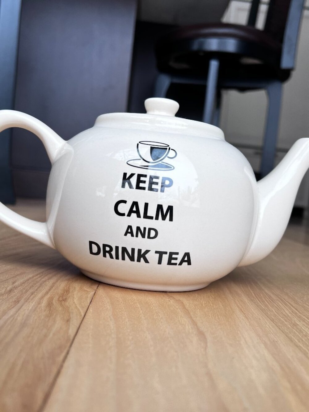 The Old Pottery Company Keep Calm And Drink Tea Cream Colored Teapot Tea Pot